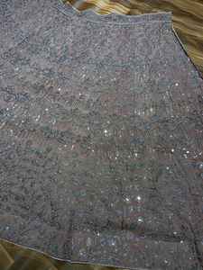 Hermosa Lehenga de boda más tendencia con doble cubierta interior - Product Image 4