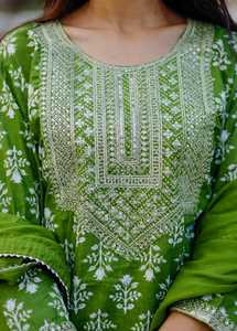 Robe décontractée de créateur indien, broderie, col rond, trois quarts, vêtements de cocktail pour femmes - Product Image 3