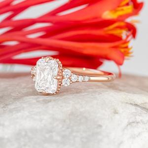 Bague de mariage et de fiançailles rayonnante 10K & 14K Gold Lab Grown VS Clarity Diamond Ring New Zealand Made - Product Image 1