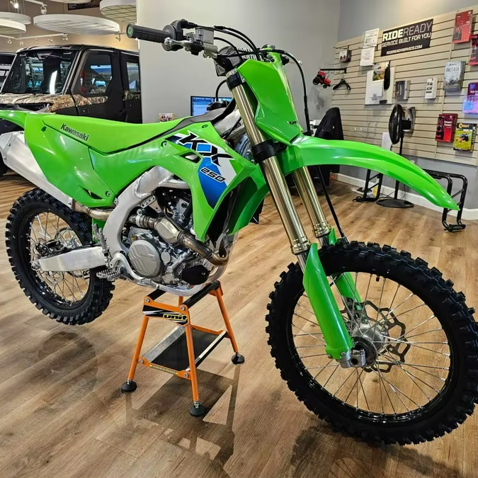 Высококачественный мотоцикл Kawasakis KX250 для мотокросса 249cc с жидкостным охлаждением, с 6-ступенчатой коробкой передач, подвеска Uni-Trak