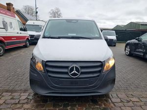Mercedes Benz Vito PRO 116 CDI Nueva/Usada, Furgoneta de Reparto Tipo Caja, Transmisión Manual, Turbo, Asientos de Cuero, Euro 6 - Product Image 2