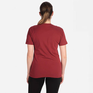 เสื้อยืดคอกลมเนื้อผ้าซูเอดพรีเมียมทรงพอดีตัวสำหรับผู้ชายจาก Next Level Apparel เสื้อยืดแขนสั้นคุณภาพดี เสื้อยืดน้ำหนักเบาสีพื้น - Product Image 4