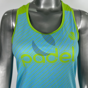 ชุดเสื้อและกางเกงขาสั้นสำหรับผู้หญิง พิมพ์ลายแบบ Sublimation สำหรับกีฬา Padel เป็นมิตรกับสิ่งแวดล้อม แห้งเร็ว ระบายอากาศได้ดี ยืดได้ 4 ทิศทาง ชุดกีฬาแบบกำหนดเองสำหรับทีม - Product Image 4