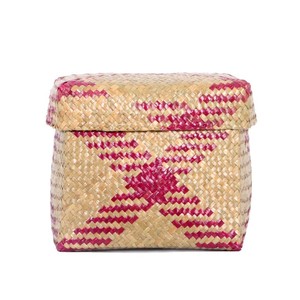 <b>Woven</b> small seagrass boxes decorative sea grass box room storage decor colored straw <b>lidded</b> <b>basket</b> - Product Image 2