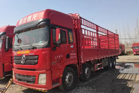 Camion de cargaison de bonne qualité 8*4 12 roues Camion 430hp vendeur fiable camion clôture Van Truck à vendre