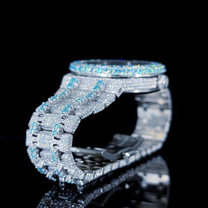 Reloj de Lujo para Hombre con Diamantes Moissanite, Caja de Acero Inoxidable de 41 mm, Dorado de 14K, Cristal de Cuarzo, Diseño Moderno - Product Image 4