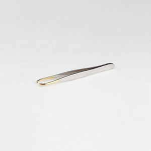 Ensemble de pinces à épiler de beauté personnalisées de haute qualité du Pakistan Pince à cils à pointe pointue avec logo dans l'emballage du sac - Product Image 2