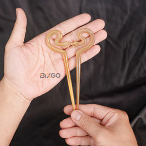 ปิ่นปักผมทำมือจากเขาควายธรรมชาติ BIXGO รูปทรงงู ดีไซน์หรูหรา สำหรับผมทรงบันและผมยาว 16 ซม. อุปกรณ์จัดแต่งทรงผม เหมาะเป็นของขวัญ - Product Image 6