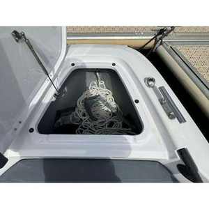 Pièces et accessoires Axopar 22 T-Top, moteur 250 CV, dimensions 7,20 x 2,23 m - Product Image 2