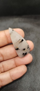 หินควอทซ์เจียระไนแบบทับทิมธรรมชาติสีดำอัญมณีหลวมสำหรับทำเครื่องประดับ - Product Image 6