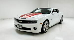 Chevrolet Camaro 2SS Coupé RWD d'occasion 2010 - Prêt à être expédié - Product Image 4