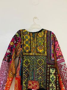 Chaqueta Boho Banjara con Parches Vintage para Mujer - Product Image 2
