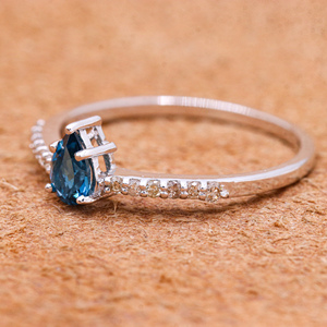 Precioso Londres Topacio Azul y Diamante 925 plata esterlina hecho a mano mujeres Anillos De Compromiso joyería para venta al por mayor - Product Image 5
