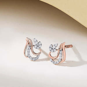Boucles d'oreilles clous en zircon plaqué or 18 carats pour femmes, design floral or rose, cadeau de fiançailles et de mariage - Product Image 1