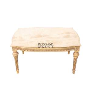 Mesa de Centro Rectangular de Lujo con Tapa de Mármol Beige Premium y Marco Tallado a Mano en Oro Antiguo para Sala de Estar Clásica - Product Image 1