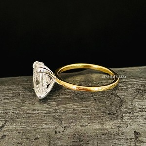 แหวนหมั้นทองคำแท้ 14K ประดับเพชร CVD รูปไข่ 3 กะรัต รับรองโดย IGI ดีไซน์ซ่อนวงแหวนรอบเพชร สไตล์คริสเตียนสุดหรู - Product Image 4