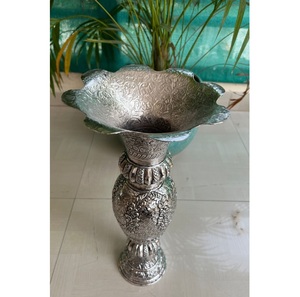 Vase à fleurs décoratif en fer forgé pour intérieur d'hôtel et de villa de luxe au prix de gros - Product Image 5