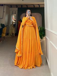 ชุดเดรสยาวแบบอินเดียสำหรับผู้หญิง ผ้าจอร์เจตต์เนื้อหนา ทรงอนาร์กาลี พร้อมฟองน้ำเสริมในตัว แขนเสื้อแบบพิเศษ ผ้าคลุมไหล่แห้งเร็ว ชุดแฟชั่นทันสมัย - Product Image 5