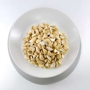 Noix de cajou brutes en vrac commerce de gros approvisionnement de qualité supérieure disponible pour les acheteurs internationaux industries alimentaires snacks boulangeries - Product Image 2