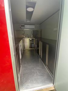 Remolque de Concesión de Aluminio Rojo de 7x11 con Accesorios para Dulces, Papas Fritas, Comida Rápida, Carrito de Helados en Bar Móvil Minorista - Product Image 2