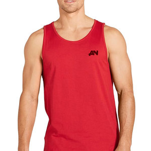 Camiseta sin mangas de alto rendimiento para hombre, transpirable, ligera, diseñada para entrenamiento intenso en el gimnasio. - Product Image 3