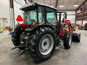 Tractor de ruedas Massey Ferguson 4710 4WD usado fiable a la venta en Stock - Product Image 2