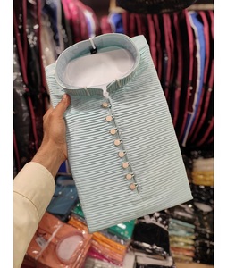 Kurta en coton doux de qualité supérieure pour le confort des hommes et le tissu d'été respirant fournisseur indien - Product Image 3