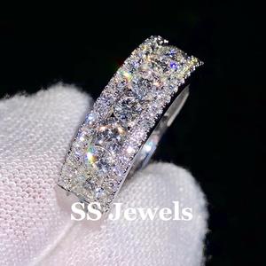 Ensemble de canaux en argent sterling plaqué rhodium Alliance Moissanite pour cadeau de fiançailles d'anniversaire pour femme - Product Image 2