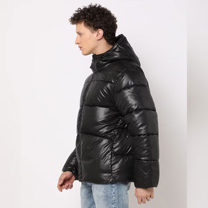 Vente en gros Manteau chaud en duvet pour hommes Logo personnalisé Vêtements d'extérieur d'hiver Veste à bulles d'air pour hommes - Product Image 5