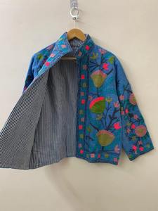 Veste en broderie Suzani faite à la main, vêtement d'hiver TNT, veste florale brodée Suzani, veste TNT, veste Suzani, vêtements d'extérieur - Product Image 2