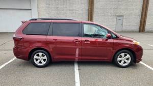 Toyota Sienna LE 8 places d'occasion à bas prix, modèle 2015, à vendre - Product Image 5
