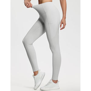 Ensemble de soutien-gorge de sport côtelé sans couture 2 pièces écologique respirant en spandex/nylon pour femmes et ensemble de pantalons de yoga taille haute - Product Image 5