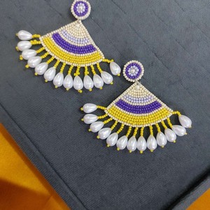 ต่างหูลูกปัดหลากสีตามสั่งสำหรับผู้หญิงเครื่องประดับสำหรับงานเลี้ยงในราคาที่ดีที่สุด - Product Image 6