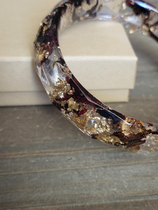 Bracelets en résine écologiques haut de gamme pour femmes, faits à la main, traditionnels, élégants, tendance et durables, pour l'exportation en gros - Product Image 2