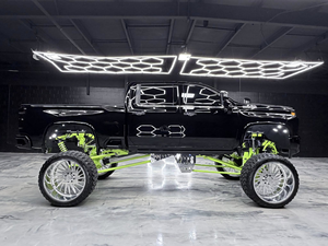 ไฮวีลส์ 2021 ซิลเวอราโด 2500 ไฮ คันทรี ดูราแม็กซ์ 4x4 - Product Image 3