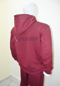 เสื้อฮู้ดผู้ชายพรีเมียมผ้าฝ้ายฟลีซน้ำหนักเบา 370 กรัม สำหรับฤดูหนาว สีพื้น ทรงปกติ รับผลิตแบบ OEM ODM - Product Image 4