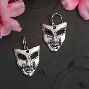 Pendientes colgantes de cara de Picasso para mujer, delicados hechos a mano, oro de 18 quilates y Plata de Ley 925 chapada con piedra principal de perla - Product Image 2