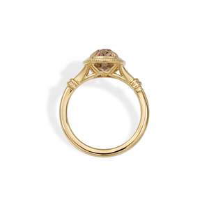 Anillo de Diamante Regal Old Mine con Corte Ovalado, Color Champán, 2.84 Ct, Claridad VS1, Diamante Cultivado en Laboratorio, en Oro Amarillo de 14K, Diamante Champán Raro de Colección - Product Image 3