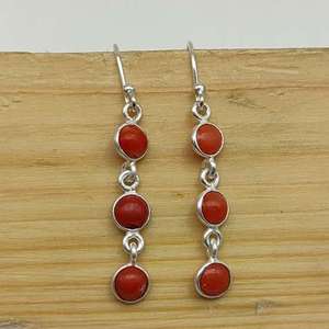 Pendientes de gota bohemios de Coral Natural DE PLATA 925, triple capa artesanal para mujer, regalo de fiesta - Product Image 1
