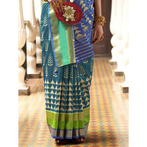 Magnifique sari en soie Patola bleu, imprimé numériquement, pour les occasions spéciales, pour les mariages - Product Image 1