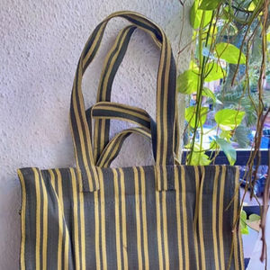 Bolsas de compras de bolsillo con doble asa a rayas PP tejidas ecológicas, plástico de polipropileno de nailon reciclado sostenible reutilizable - Product Image 1