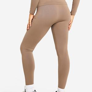 Mallas de Yoga de LICRA y nailon con estampado de logotipo personalizado para mujer, mallas de talla grande para deportes y actividad física - Product Image 2