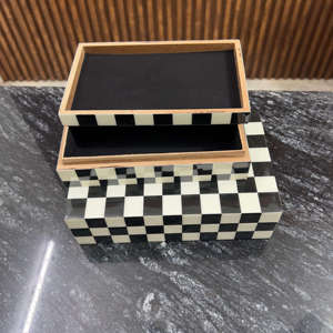 Organisateur de bijoux moderne en résine incrustée meilleure qualité pour la décoration de la maison pour la vanité dressing disponible à la vente depuis l'Inde - Product Image 3