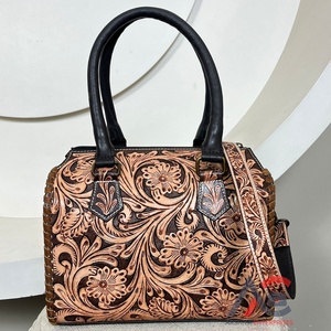 กระเป๋าหนังวัวสำหรับเดินทางข้ามคืนสำหรับผู้ชายและผู้หญิง - Product Image 1