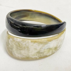 Bracelets en corne de buffle naturelle, fabrication artisanale de bijoux en corne de buffle - Product Image 4