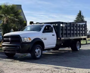 Camión de plataforma plana RAM 4500 usado de 2015, listo para trabajar, con plataforma elevadora Waltcoo y plataforma de 16 pies, LHD/RHD, envío a todo el mundo - Product Image 2