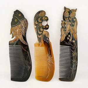 COLORES DEL PRODUCTO CUERNO BUFFALO PEINES AL POR MAYOR Peines de cuerno antiestáticos naturales para regalos de vacaciones por artesanía creciente - Product Image 5