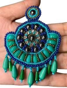 Boucles d'oreilles multi-perles personnalisées de luxe pour femmes, bijoux de fête festifs au meilleur prix, boucles d'oreilles en perles fabriquées en Inde - Product Image 5