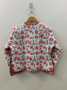 Vintage Boho Reversible Floral Acolchado Crop Chaquetas Bordado Suzani Chaqueta Bomber Chaqueta de las mujeres para las mujeres - Product Image 2