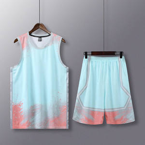 Maillot de basket-ball de haute qualité et short uniforme en maille respirante pour l'entraînement et le match - Product Image 4